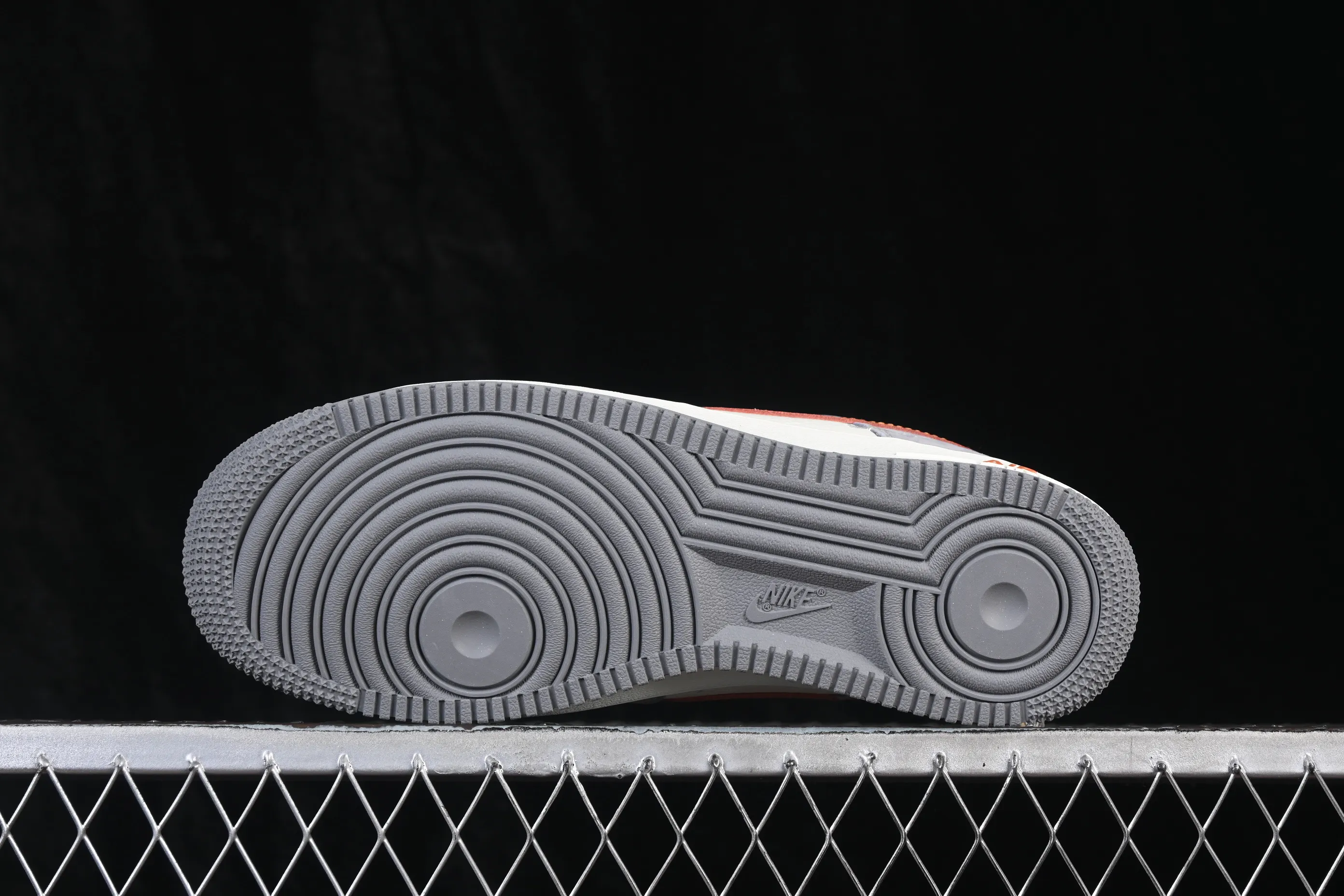 All Categories Nk Air Force 1 Air Force Series Nk Air Force 1 Low Air Force Low Nike Air Force 1'07 Low Gray Orange Private Collection Air Force One Low Casual Shoes DC9486-109